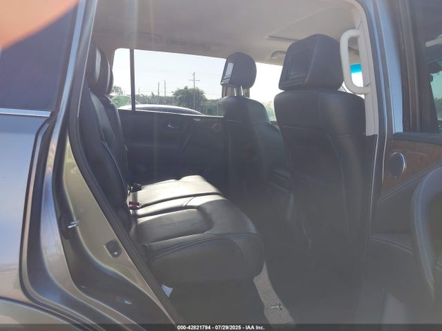 JN8AZ2NCXF9370499 Infiniti QX80
