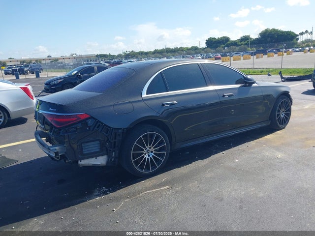 W1K6G7GB7MA027899 Mercedes-Benz m176