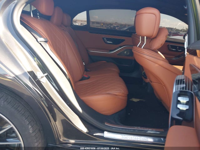 W1K6G7GB7MA027899 Mercedes-Benz m176