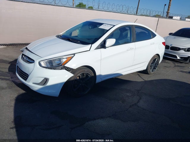 Hyundai 2017 2017 KMHCT4AE9HU286162 Image 2