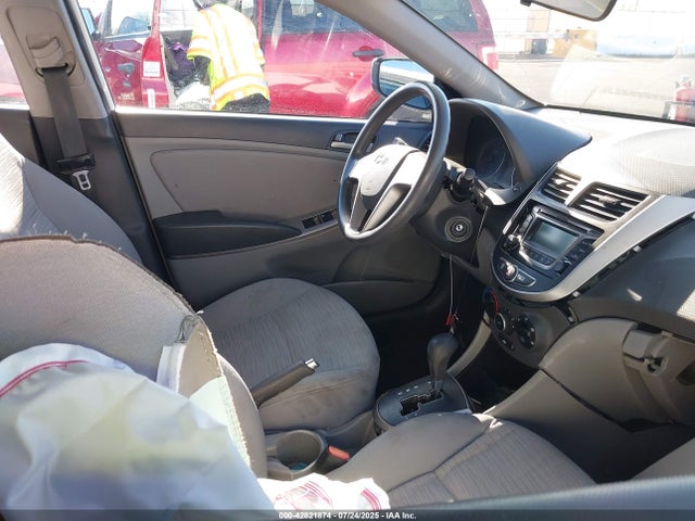 Hyundai 2017 2017 KMHCT4AE9HU286162 Image 5