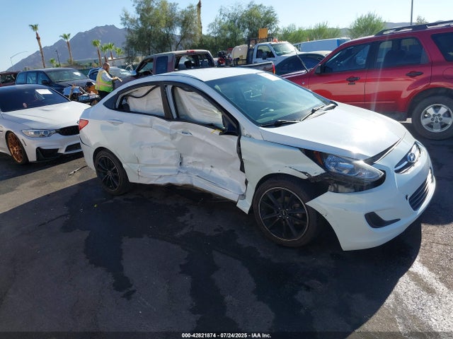 Hyundai 2017 2017 KMHCT4AE9HU286162 Image 6