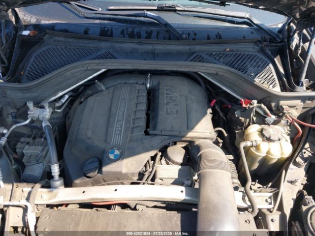 2018 BMW X5 5UXKR0C55J0X94287 Photo 9