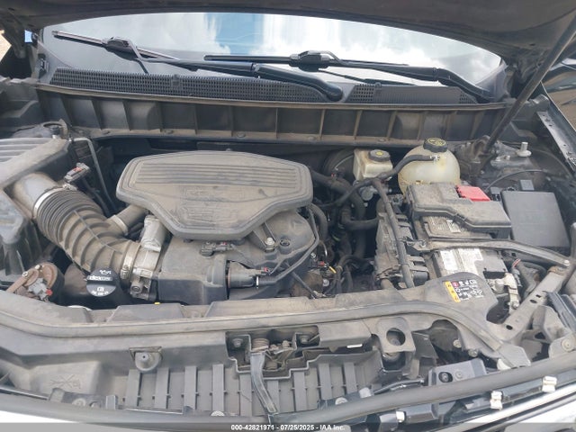 2018 CADILLAC XT5 1GYKNERS5JZ130472 Photo 9