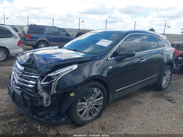 2018 CADILLAC XT5 1GYKNERS5JZ130472 Photo 1