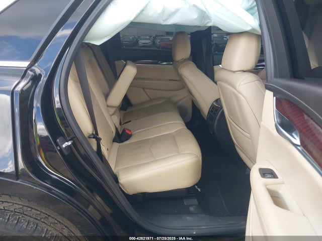 2018 CADILLAC XT5 1GYKNERS5JZ130472 Photo 7