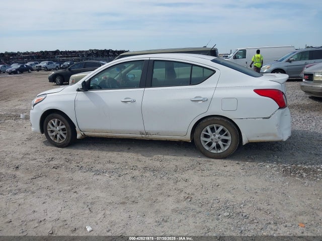 Nissan Versa 2019 3N1CN7AP0KL815679 Image 14