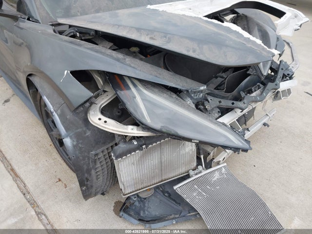 1G1Y82D4XL5101213 Chevrolet lt2