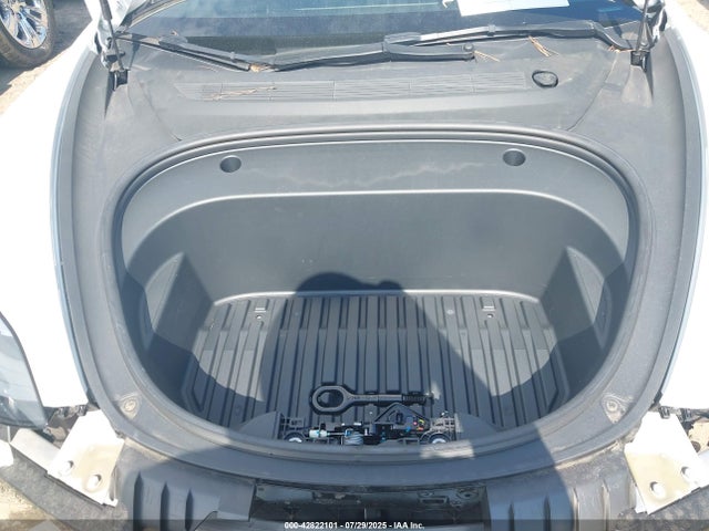 2022 TESLA MODEL 3 5YJ3E1EB2NF105758 Photo 9