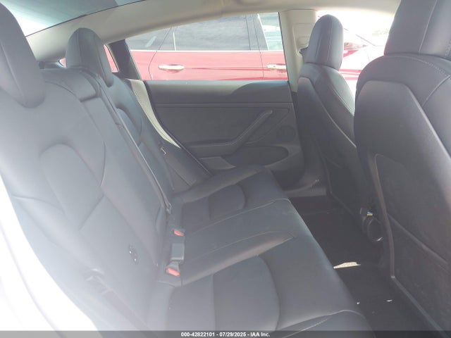 2022 TESLA MODEL 3 5YJ3E1EB2NF105758 Photo 7