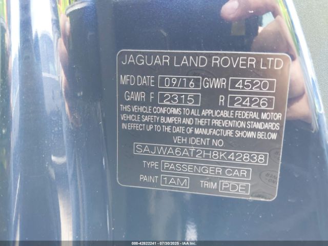 2017 JAGUAR F-TYPE SAJWA6AT2H8K42838 Photo 8