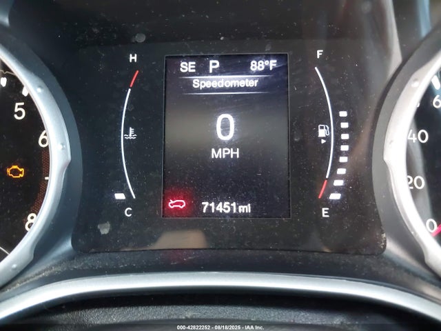 2020 Jeep Compass Latitude 4x4 მანქანა იყიდება აუქციონზე, vin: 3C4NJDBB0LT163828, აუქციონის ნომერი: 42822252