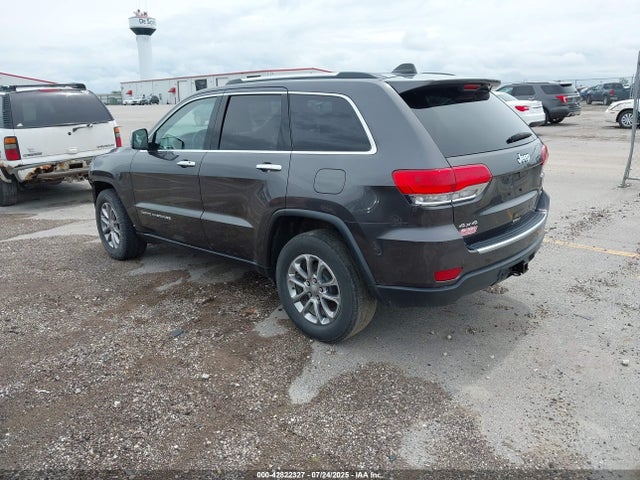 1C4RJFBG2GC332130 Jeep Grand Cherokee