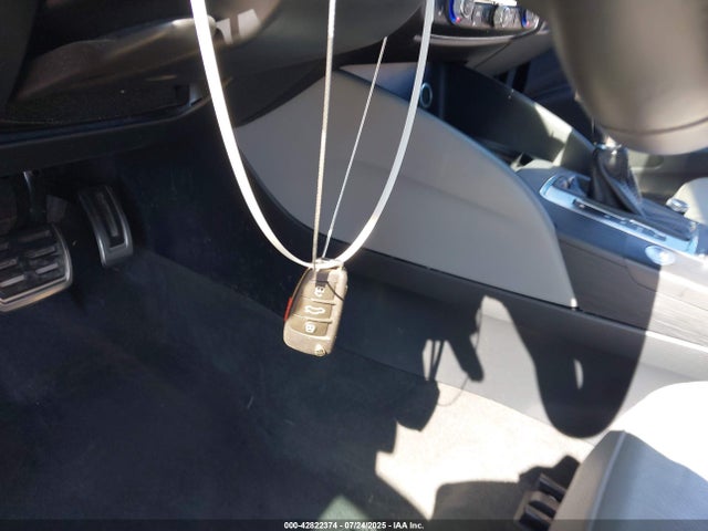 2018 AUDI A3 WAUAUGFF5J1044811 Photo 10