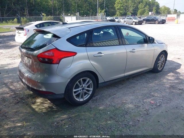 Ford 2016 2016 1FADP3K24GL277049 Image 4