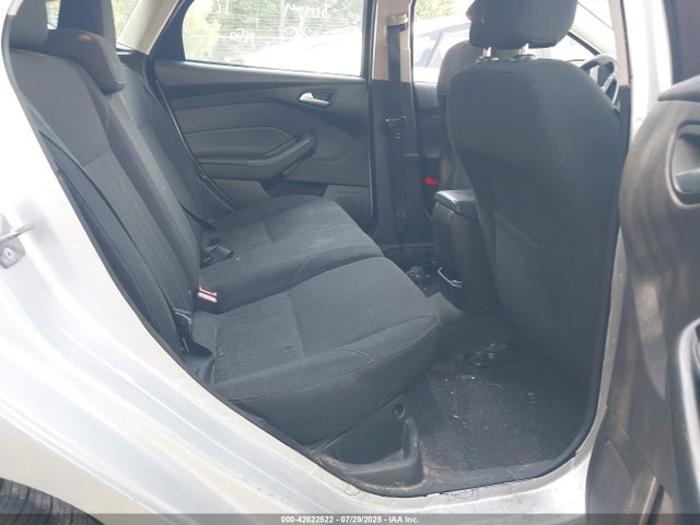 Ford 2016 2016 1FADP3K24GL277049 Image 8