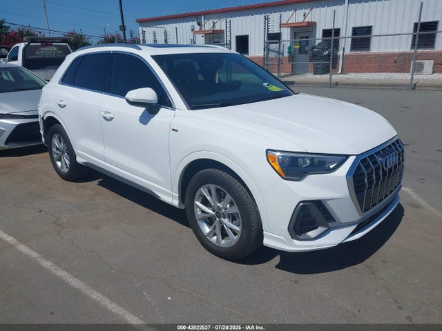 2022 AUDI Q3 WA1DECF32N1115040 Photo 0