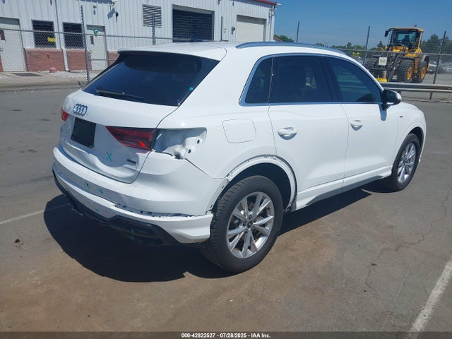 2022 AUDI Q3 WA1DECF32N1115040 Photo 3