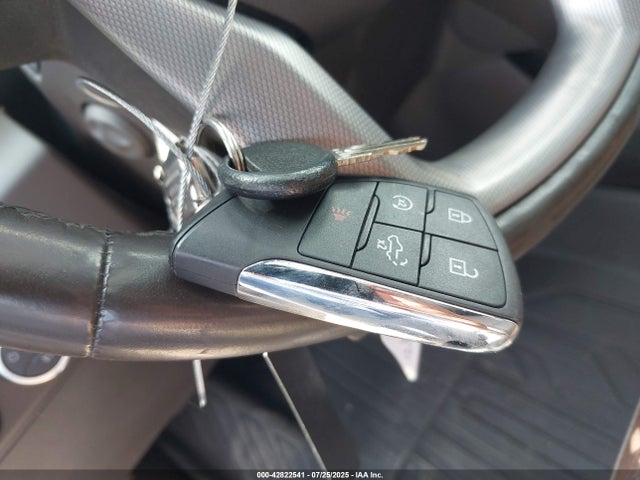 GMC lm2 2022 3GTUUGET2NG608977 Image 11