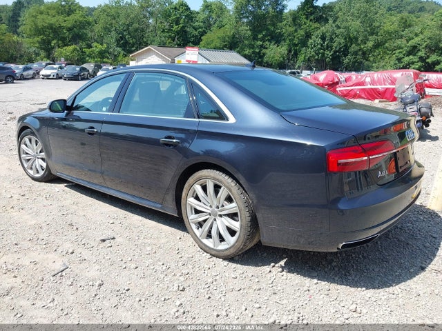 2017 AUDI A8 L WAU44AFD9HN014383 Photo 2