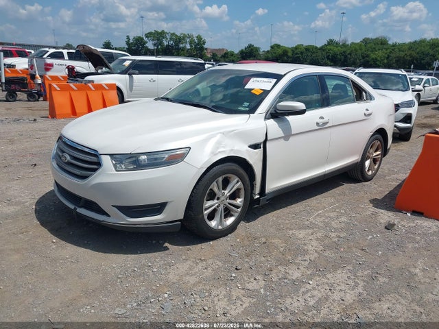 Ford 2014 2014 1FAHP2E87EG139331 Image 2