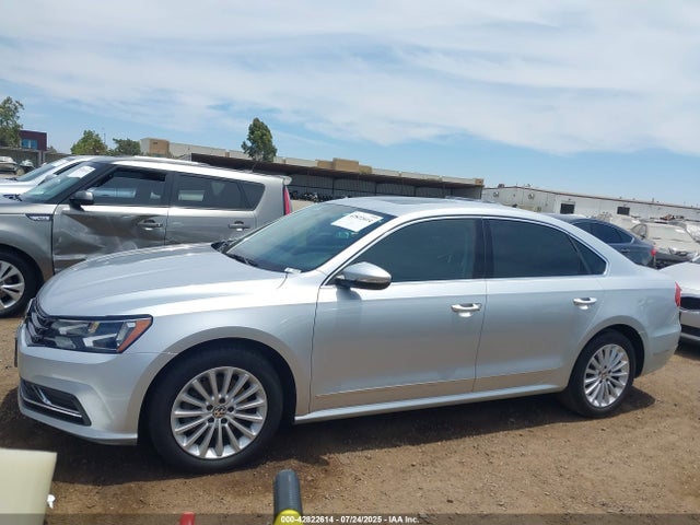 1VWBT7A37GC013125 Volkswagen Passat
