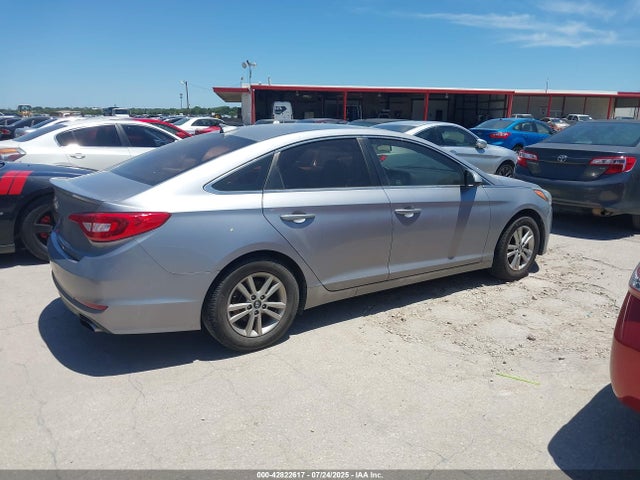5NPE24AF4HH531632 Hyundai 2017