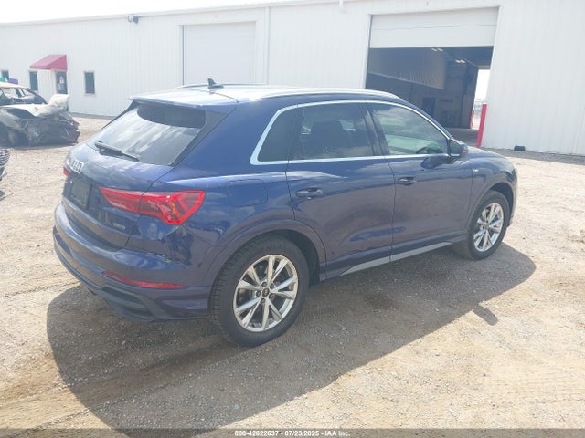 2021 AUDI Q3 WA1DECF38M1021629 Photo 3