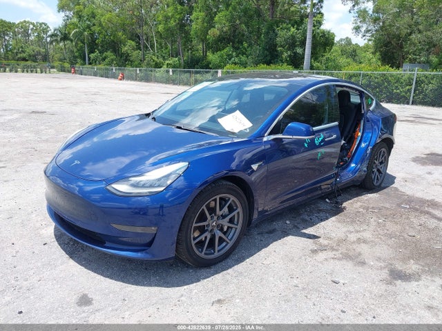 2019 TESLA MODEL 3 5YJ3E1EA9KF321822 Photo 1