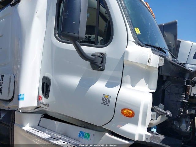3AKJGLDR3GSGZ4573 Freightliner Cascadia 125