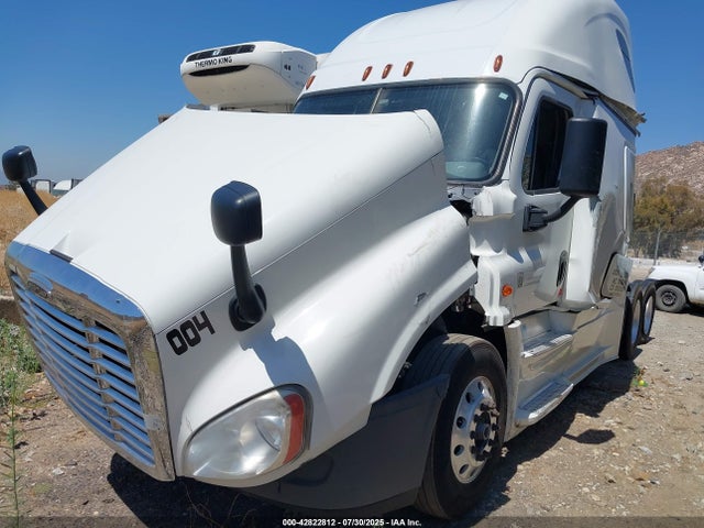3AKJGLDR3GSGZ4573 Freightliner Cascadia 125