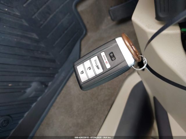 2017 ACURA RDX 5J8TB3H38HL017518 Photo 10