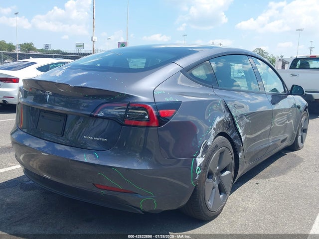2021 TESLA MODEL 3 5YJ3E1EB2MF988355 Photo 3