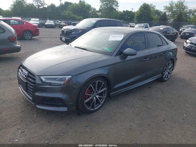 2018 AUDI S3 WAUB1GFF5J1074596 Photo 1