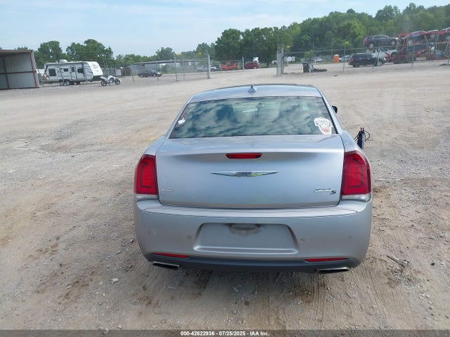 Aukcja sprzedaży 2016 Chrysler 300 300s, vin: 2C3CCAGG2GH244546, numer aukcji: 42822936