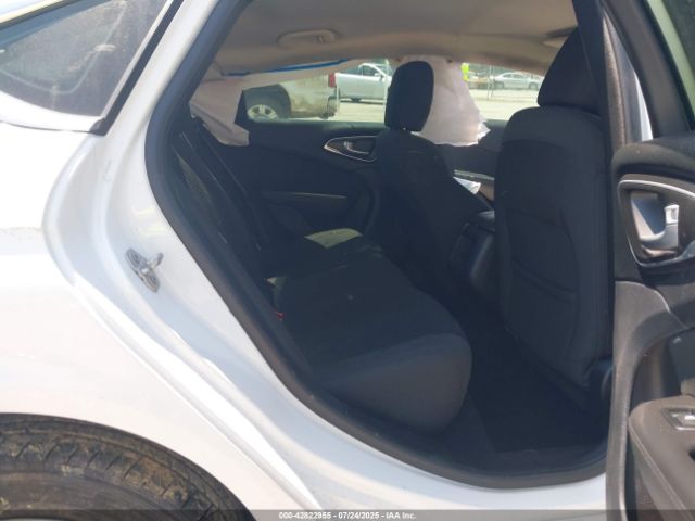 2015 CHRYSLER 200 1C3CCCAB9FN716949 Photo 7