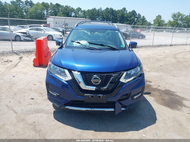5N1AT2MV8JC825731 Nissan Rogue