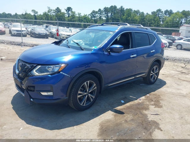 5N1AT2MV8JC825731 Nissan Rogue