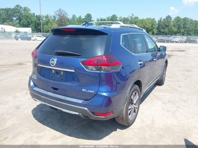5N1AT2MV8JC825731 Nissan Rogue