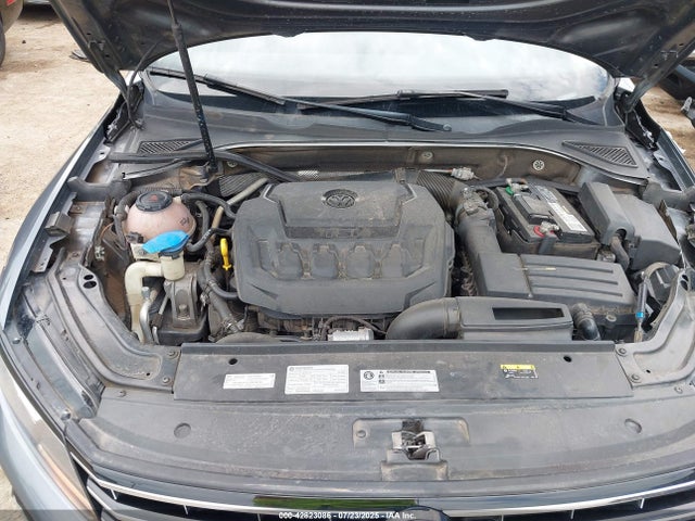 1VWAA7A34JC030280 Volkswagen 2.0 tsi