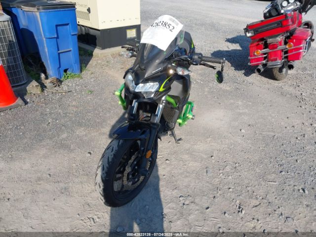 2022 KAWASAKI ER650 ML5EREL19NDA75967 Photo 4