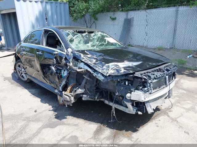 Продажа на аукционе авто 2019 Mercedes-benz A 220 4matic, vin: WDD3G4FB8KW006529, номер лота: 42823170
