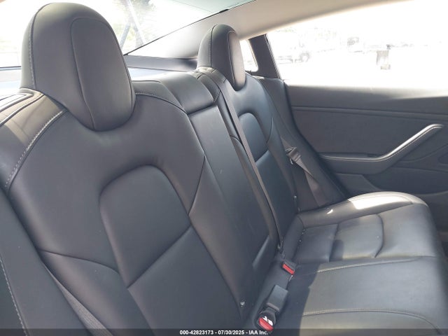 2018 TESLA MODEL 3 5YJ3E1EA1JF027359 Photo 7