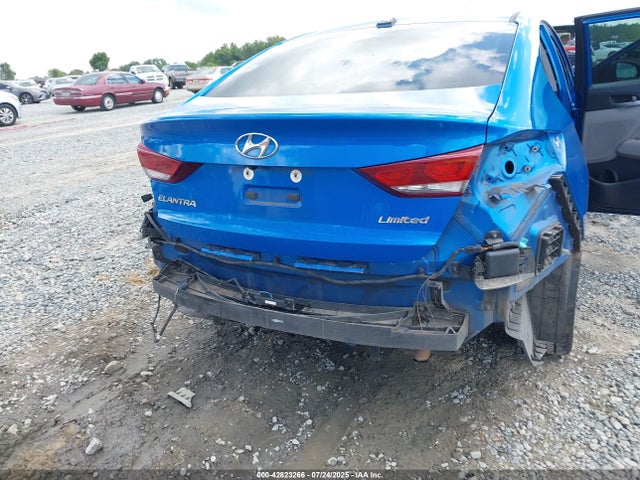 KMHD84LF2HU229880 Hyundai Elantra