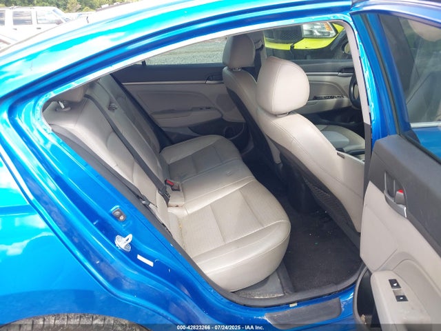 KMHD84LF2HU229880 Hyundai Elantra