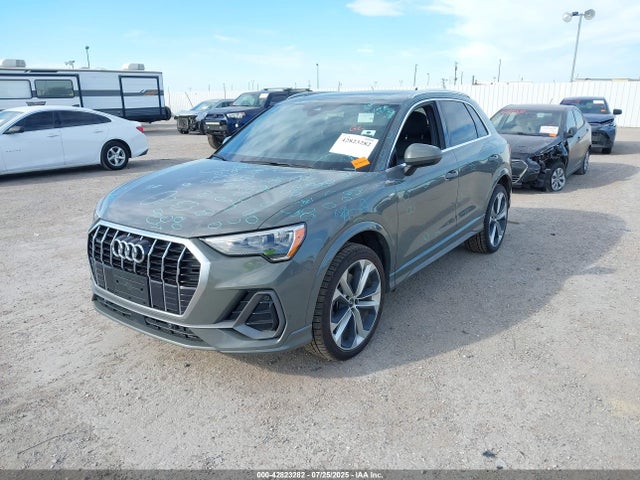 2021 AUDI Q3 WA1DECF35M1016761 Photo 1