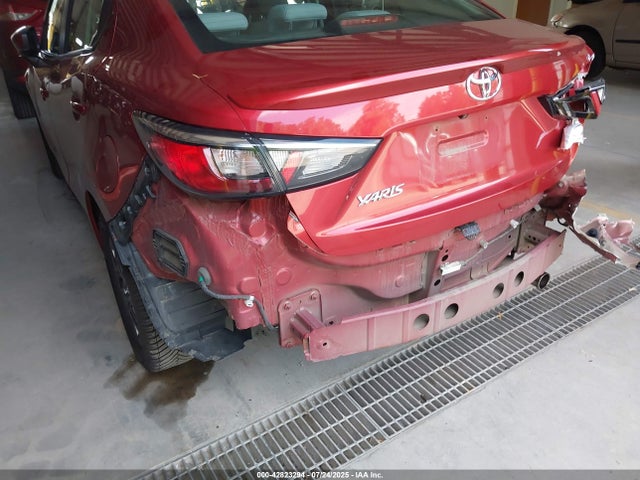3MYDLBYV4KY519888 Toyota p5v