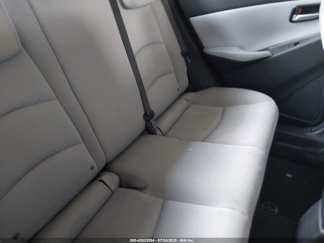 3MYDLBYV4KY519888 Toyota p5v