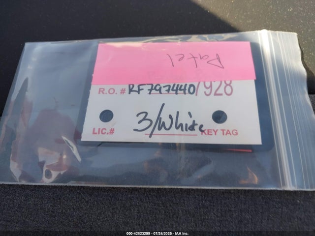 2024 TESLA MODEL 3 5YJ3E1EB3RF797440 Photo 10