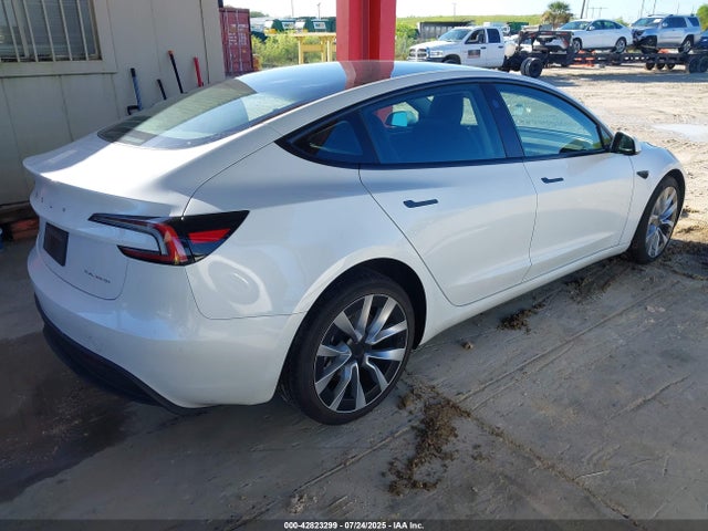 2024 TESLA MODEL 3 5YJ3E1EB3RF797440 Photo 3